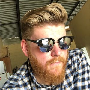 Meet your Posher, Phillip